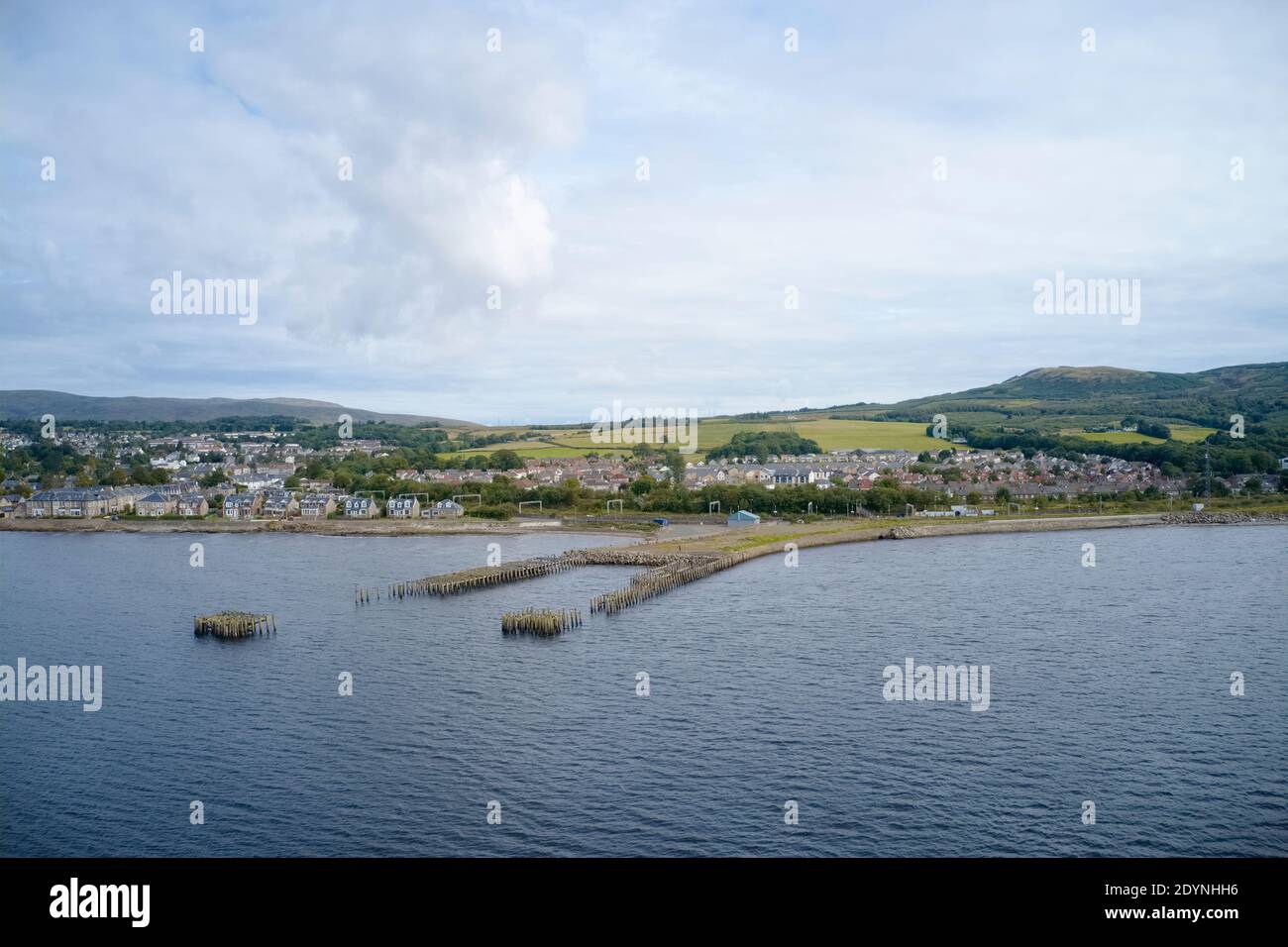 Vecchio molo di pesca abbandonato e derelict a Greenock Inverclyde Foto Stock