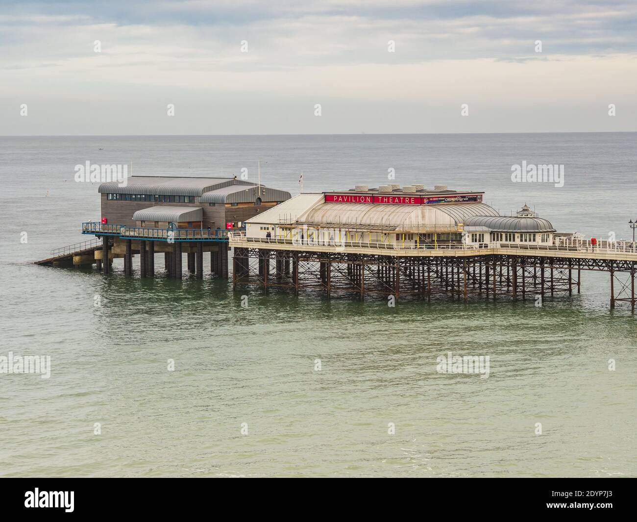 Cromer Pier & Wells-next-the-Sea Beach Huts, sulla costa nord del Norfolk dell'Inghilterra. Foto Stock