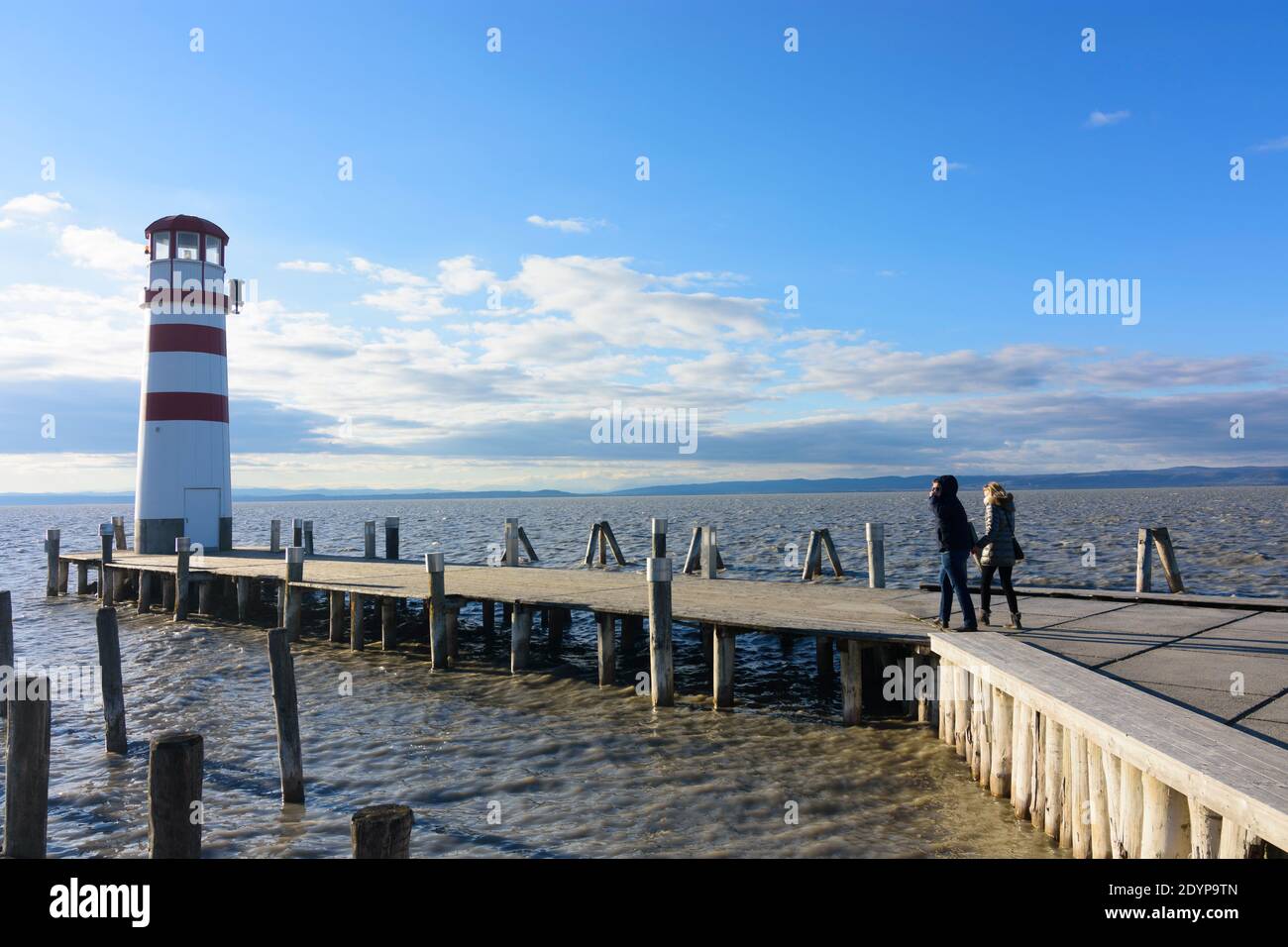 Podersdorf am See: faro presso il lago di Neusiedl in Neusiedler See (lago di Neusiedl), Burgenland, Austria Foto Stock