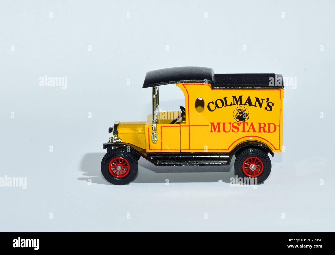 Giocattolo modello T Ford Van con mostarda di Colman e logo scritto a lato Foto Stock
