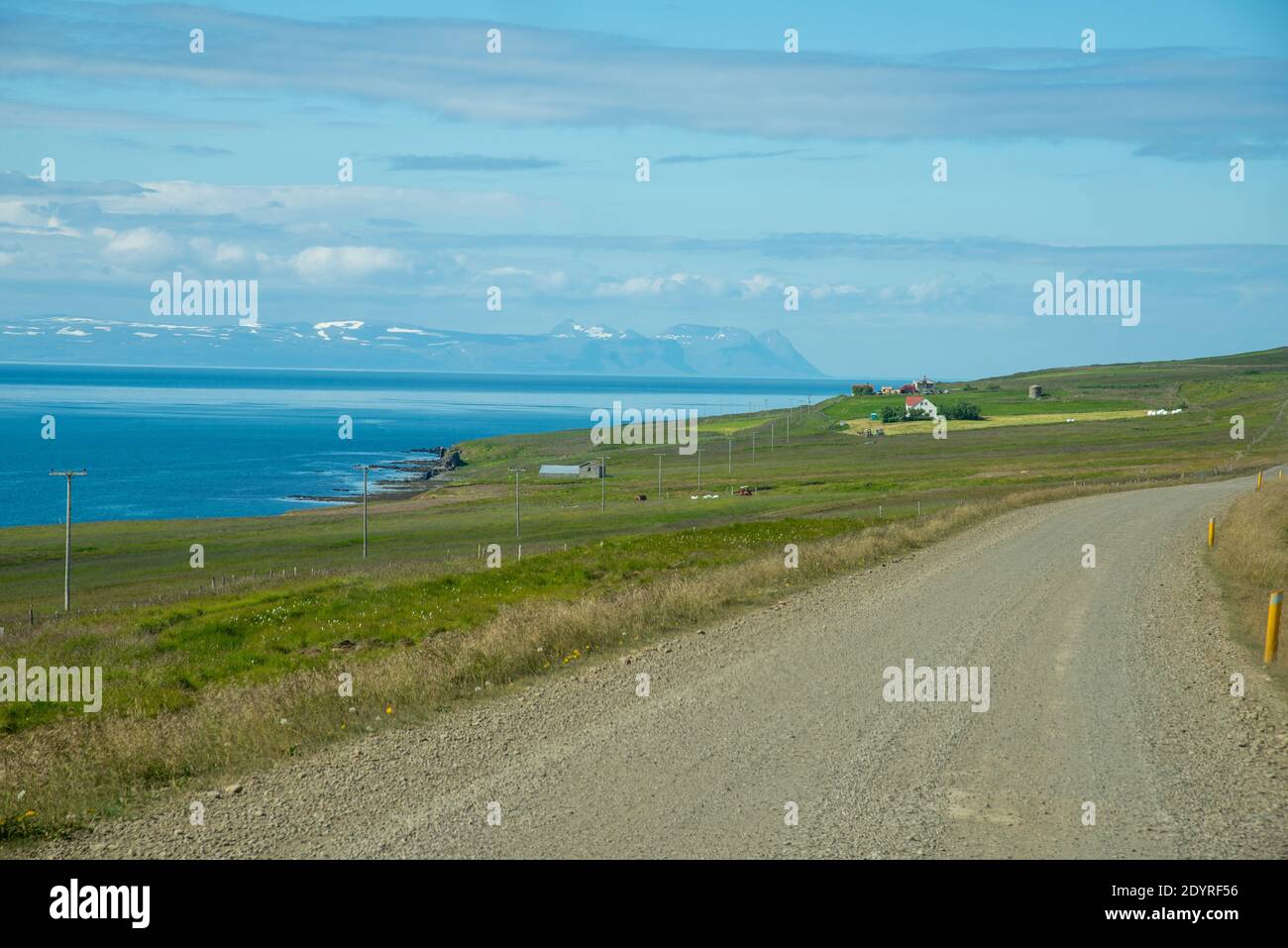 Paesaggio e casa a Vatnsnes in Islanda Foto Stock