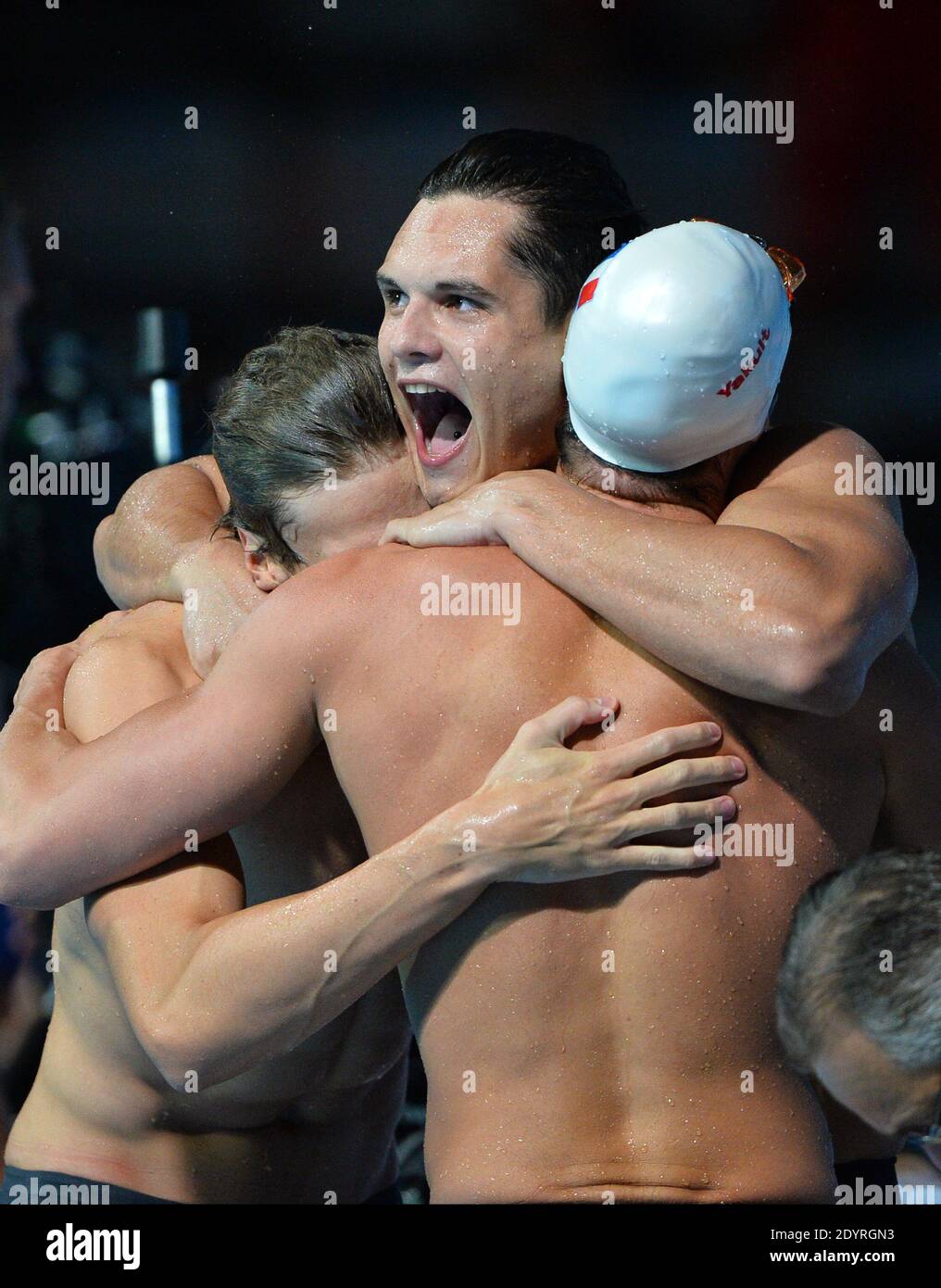 Il team francese Yannick Agnel, Florent Manaudou, Fabien Gillot e Jeremy Stravius hanno vinto la 4x100m durante il 15° campionato mondiale di nuoto della FINA al Montjuic Municipal Pool di Barcellona, in Spagna, il 2013 luglio. Foto di Christian Liegi/ABACAPRESS.COM Foto Stock