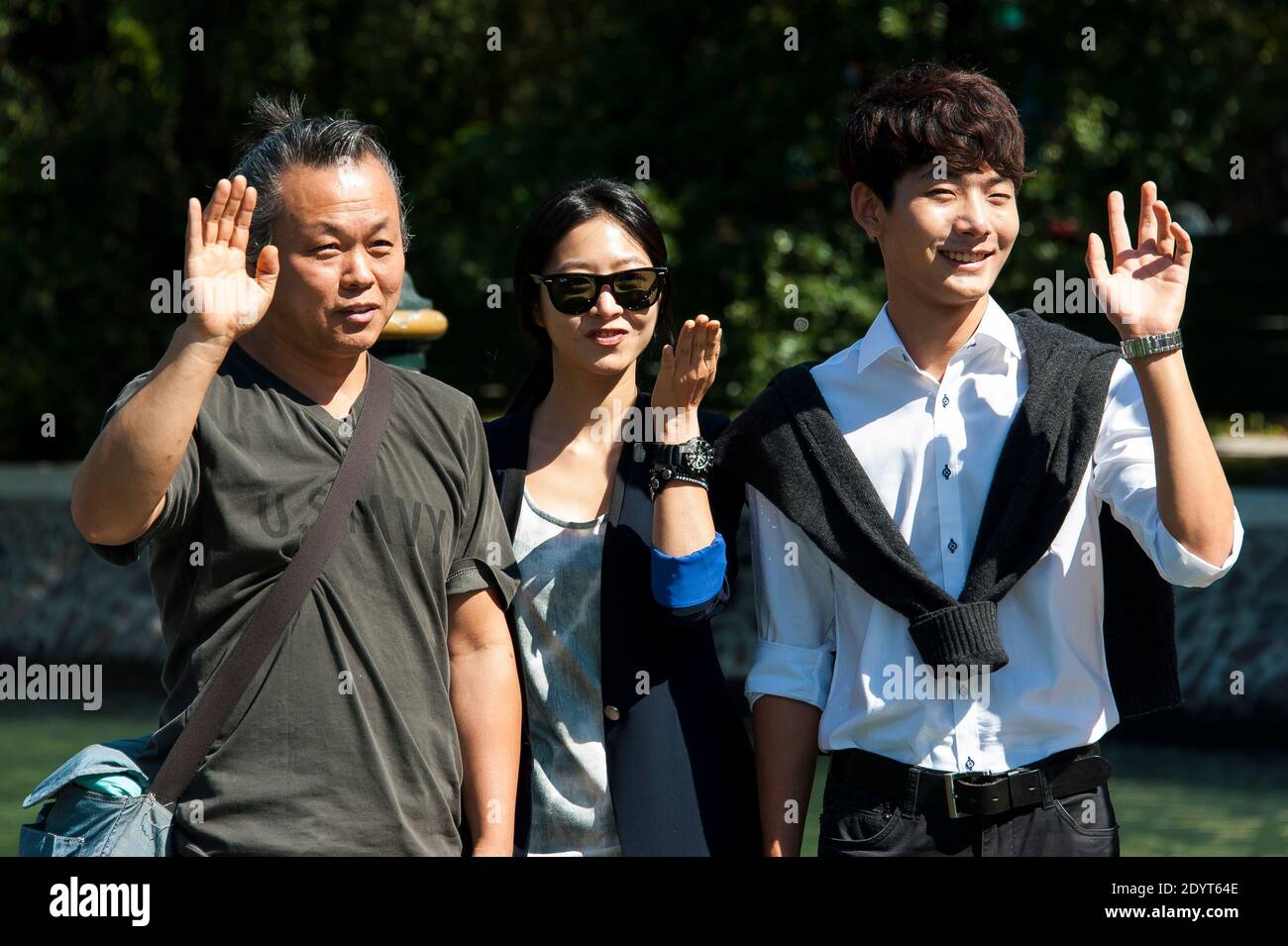 Kim Ki-duk, Lee Eun-Woo e Seo Young-Ju si sono avvistati durante il 70° Festival del Cinema di Venezia tenutosi presso il Palazzo del Casino di Venezia il 2 settembre 2013. Foto di Nicolas Genin/ABACAPRESS.COM Foto Stock