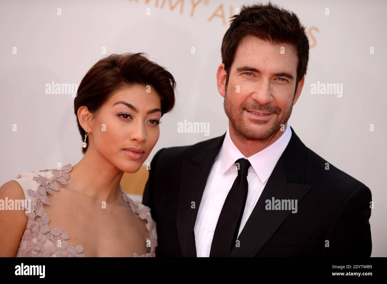 Shasi Wells e Dylan McDermott arrivano al sessantacinquesimo premio annuale Primetime Emmy Awards che si tiene al Nokia Theatre L.A. Live a Los Angeles, California, USA, il 22 settembre 2013. Foto di Lionel Hahn/ABACAPRESS.COM Foto Stock