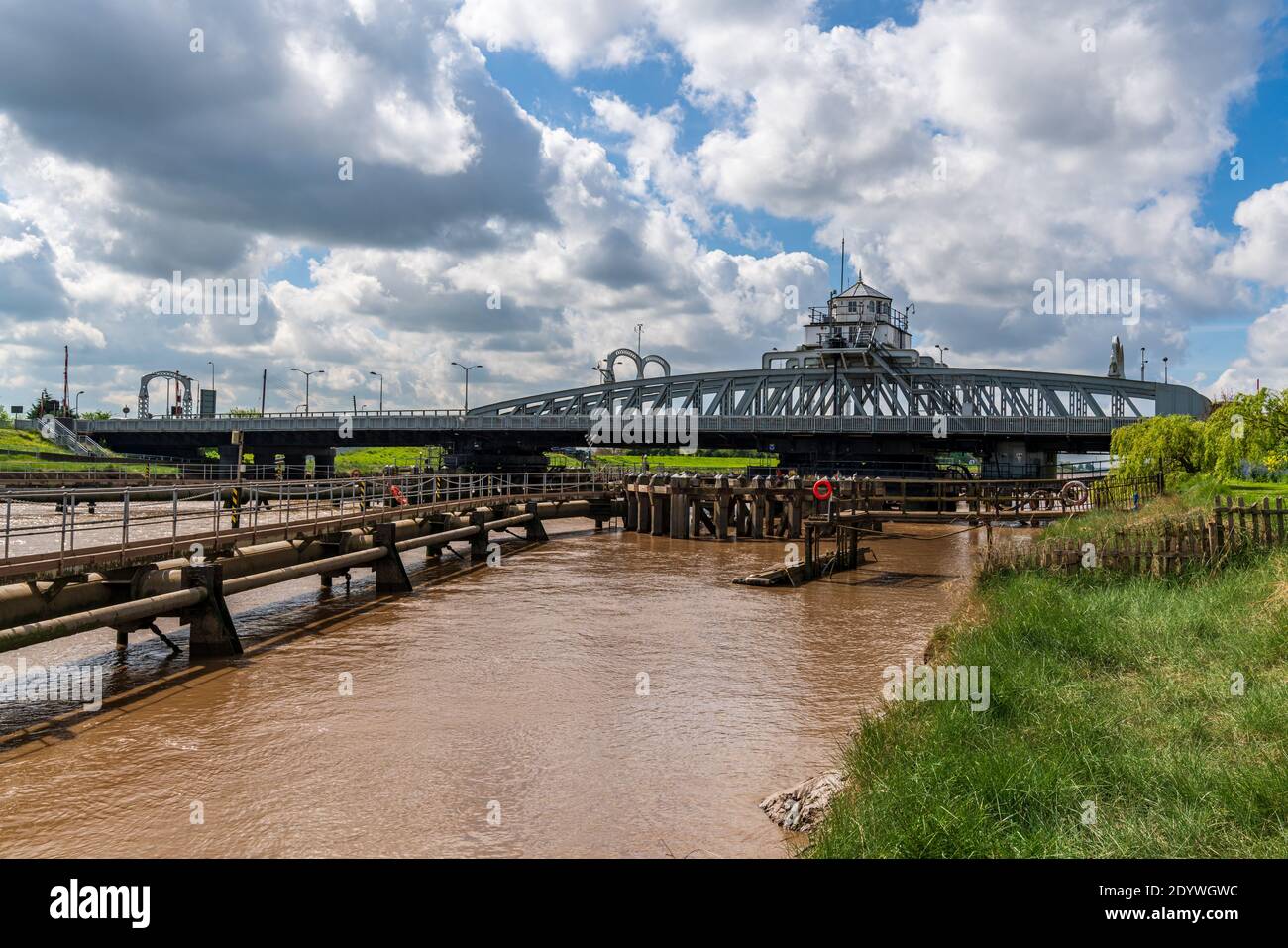 Ponte sul fiume Nene in Sutton Bridge, Lincolnshire, England, Regno Unito Foto Stock