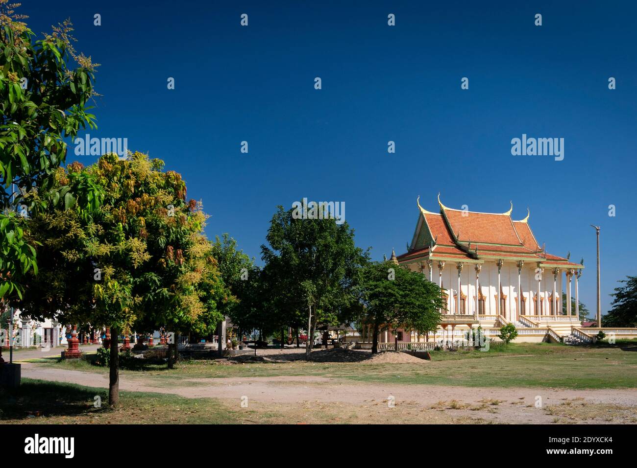 Wat Svay Andet Pagoda di Lakhon Khol Dance Unesco immateriale Sito del Patrimonio Culturale nella provincia di Kandal vicino Phnom Penh Cambogia Foto Stock