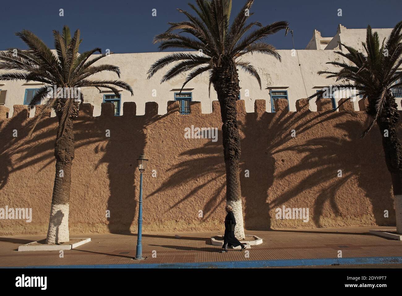 Mura della città vecchia nella bella città vecchia di Essaouira, marocco, Foto Stock