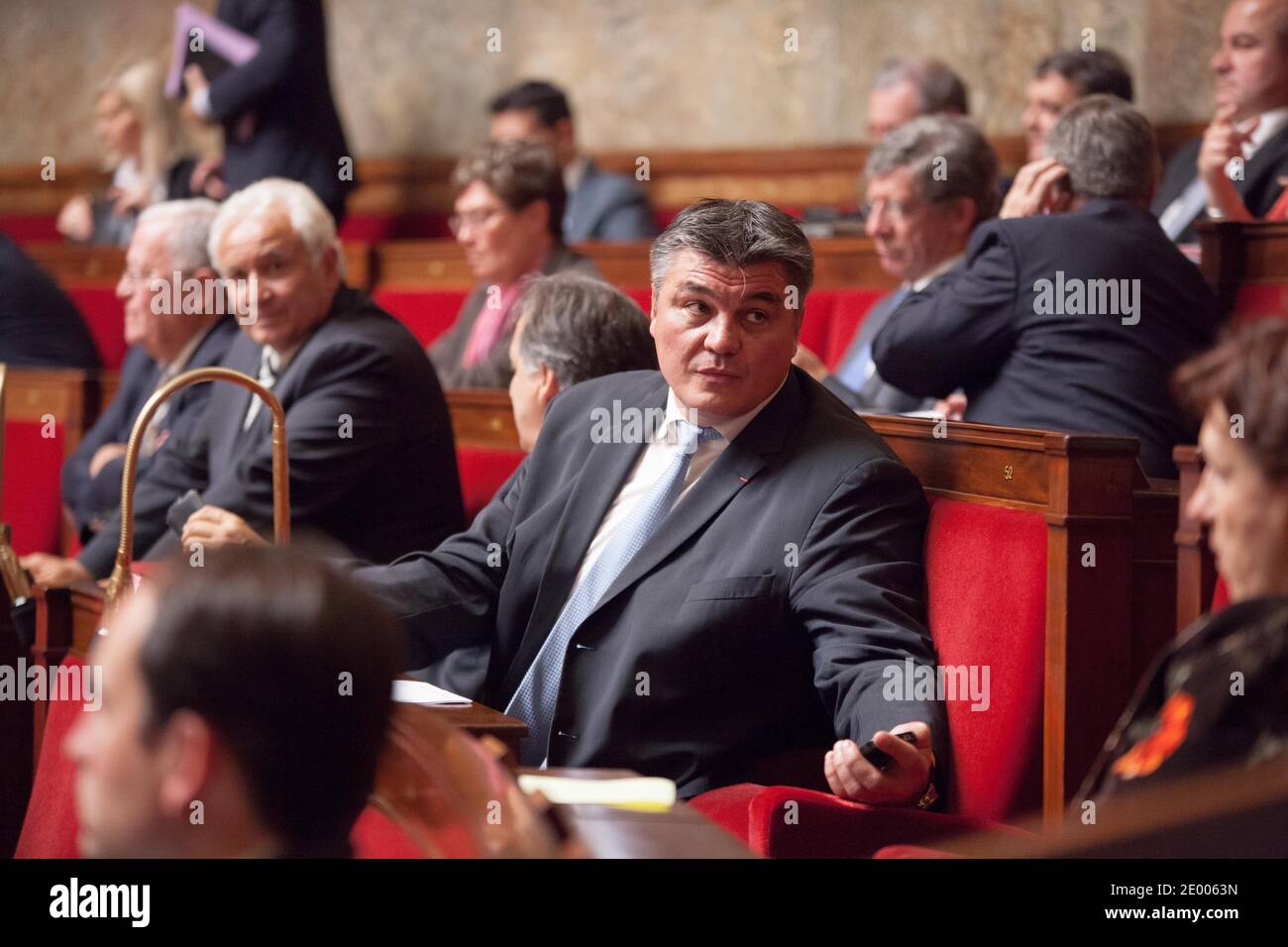 David Douillet ha raffigurato durante il tempo delle interrogazioni (QAG) all'assemblea nazionale, a Parigi, in Francia, il 08 ottobre 2013. Foto di Romain boe/ABACAPRESS.COM Foto Stock