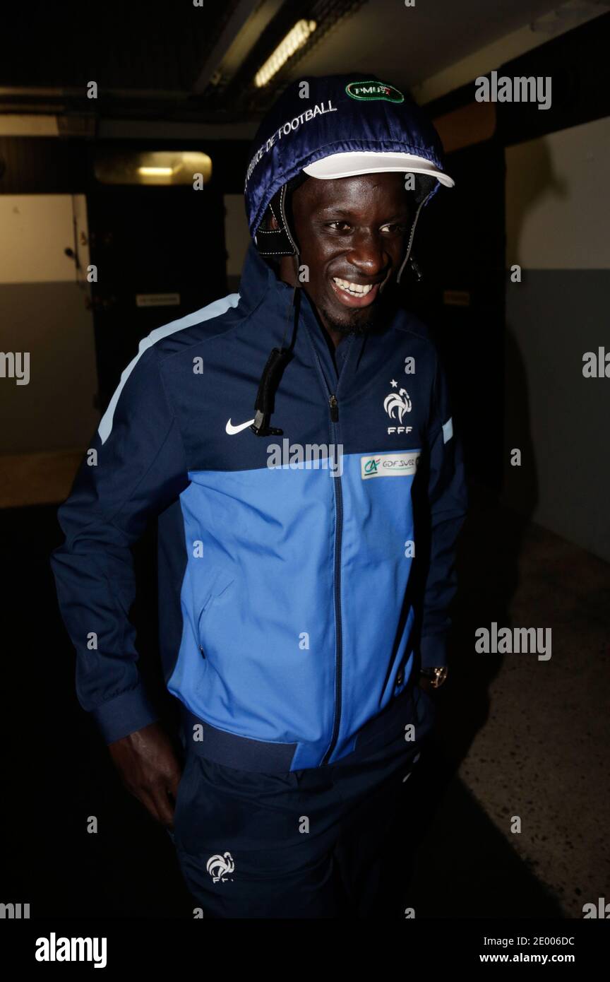 Mamadou Sakho visitando le scuderie dell'ippodromo di 'Hippodrome de Vincennes', a Vincennes, Francia, il 08 ottobre 2013. Foto Jerome Domine/ABACAPRESS.COM Foto Stock