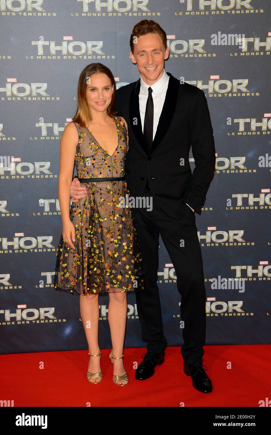 Natalie Portman e Tom Hiddleston partecipano alla Premiere di "Thor: The Dark World" a le Grand Rex a Parigi, Francia, il 23 ottobre 2013. Foto di Nicolas Briquet/ABACAPRESS.COM Foto Stock