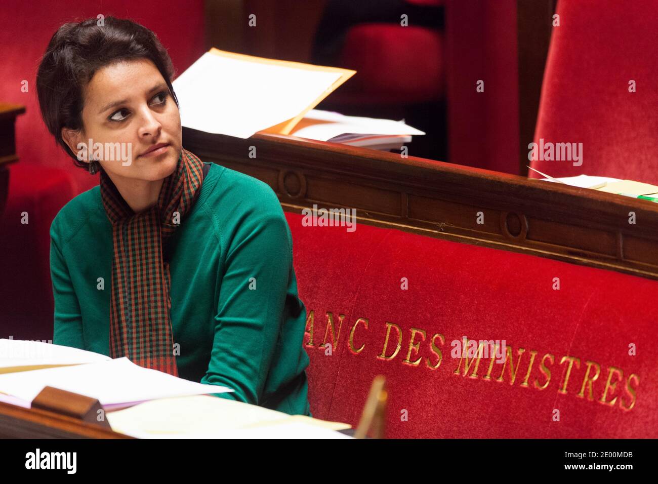 Ministro junior per i diritti della donna e portavoce del governo Najat Vallaud-Belkacem ha raffigurato durante il tempo delle interrogazioni (QAG) all'Assemblea nazionale, a Parigi, in Francia, il 29 ottobre. Foto di Romain boe/ABACAPRESS.COM Foto Stock