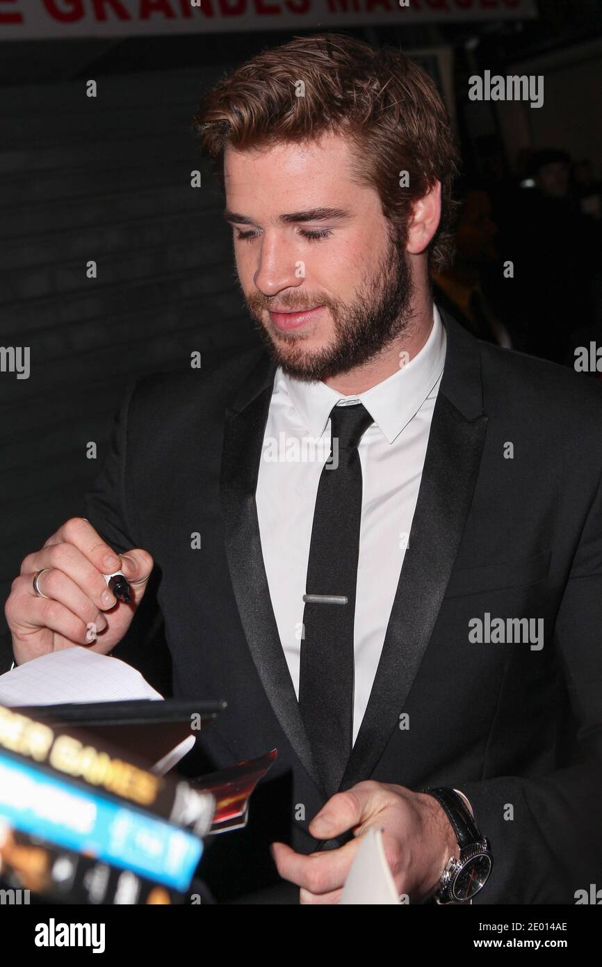 Liam Hemsworth partecipa alla prima del film The Hunger Games: Catching Fire tenutosi al Grand Rex di Parigi, Francia, il 15 novembre 2013. Foto di Audrey Poree/ABACAPRESS.COM Foto Stock