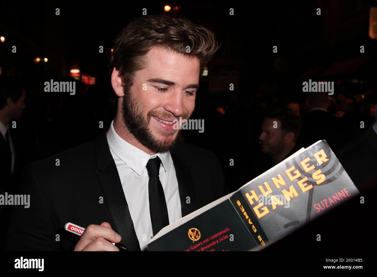 Liam Hemsworth partecipa alla prima del film The Hunger Games: Catching Fire tenutosi al Grand Rex di Parigi, Francia, il 15 novembre 2013. Foto di Audrey Poree/ABACAPRESS.COM Foto Stock