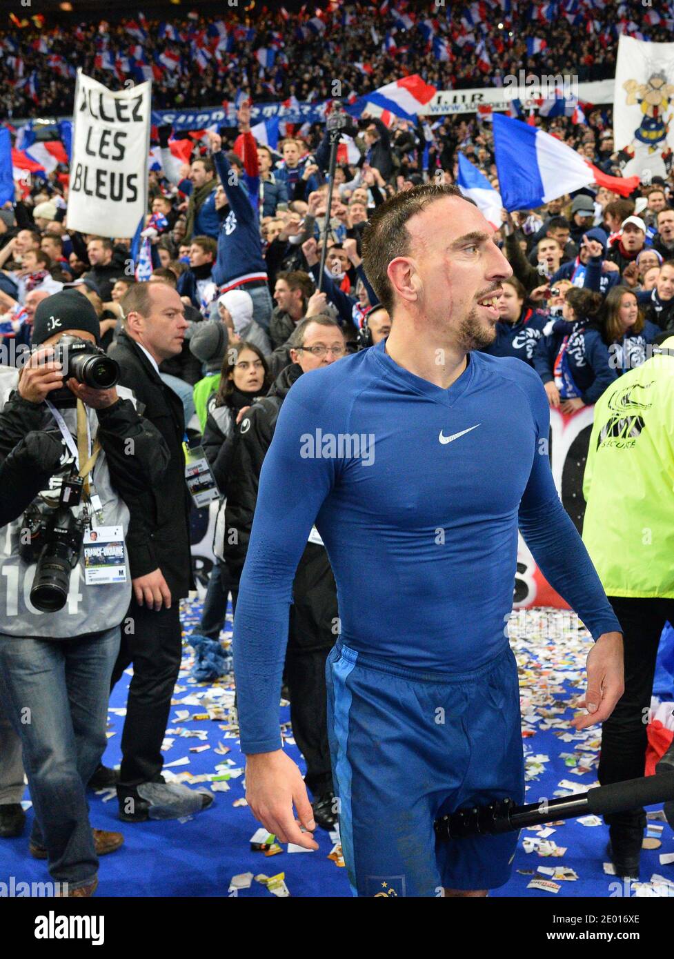 Francia Franck Ribery durante la partita di calcio del Gruppo europeo della Coppa del mondo FIFA 2014, Francia contro Ucraina allo Stade de France, nella periferia di Parigi, Francia, a Saint-Denis, il 19 novembre 2013. Foto di Christian Liegi Foto Stock