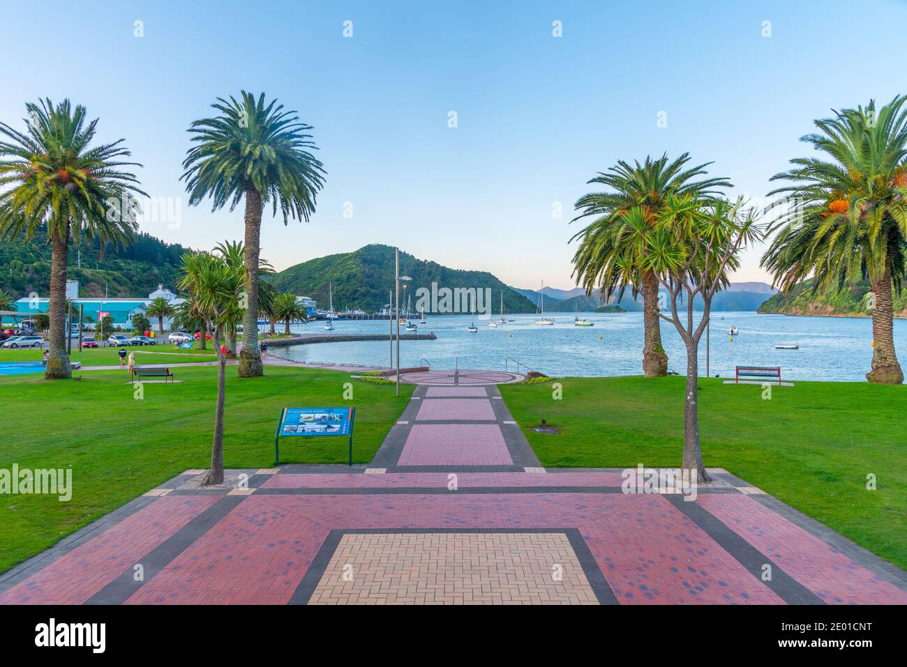 Vista al tramonto del parco commemorativo di Picton in Nuova Zelanda Foto Stock