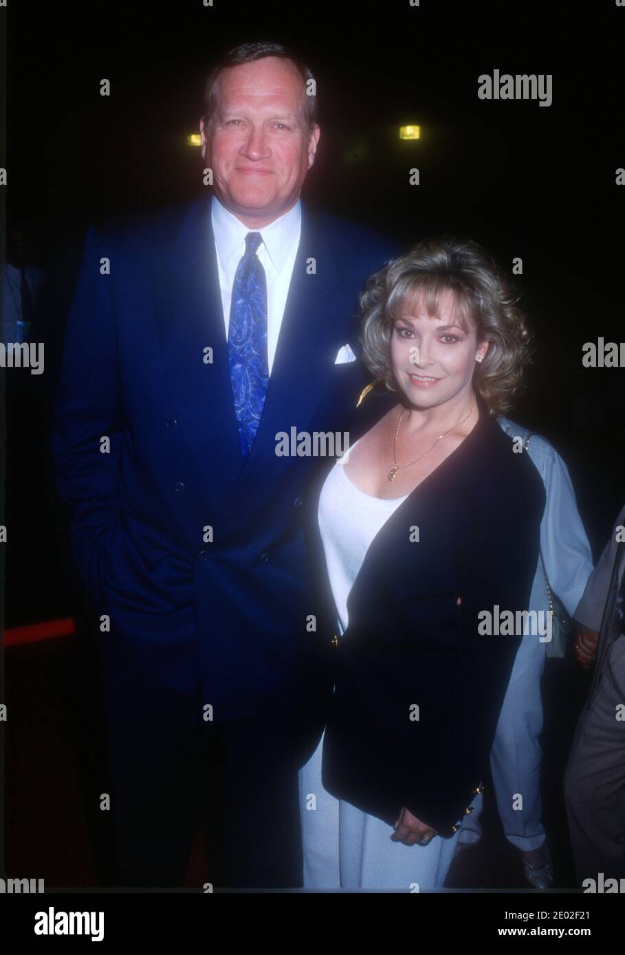 Los Angeles, California, USA 29 aprile 1996 l'attore Ken Howard e la moglie Linda Fetters partecipano al party di lancio di MTV Land il 29 aprile 2020 presso Paramount Studios di Los Angeles, California, USA. Foto di Barry King/Alamy Stock foto Foto Stock