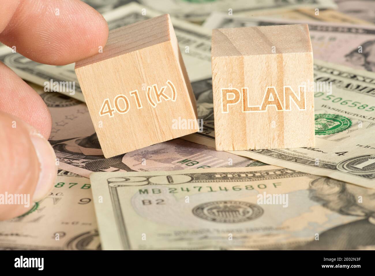 Fatture in dollari e piano 401K Foto Stock