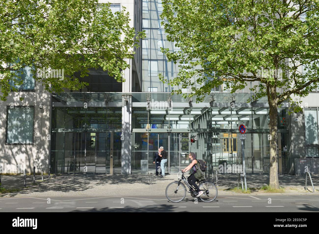 Haus der Deutschen Wirtschaft Breite Strasse, nel quartiere Mitte di Berlino, Deutschland Foto Stock