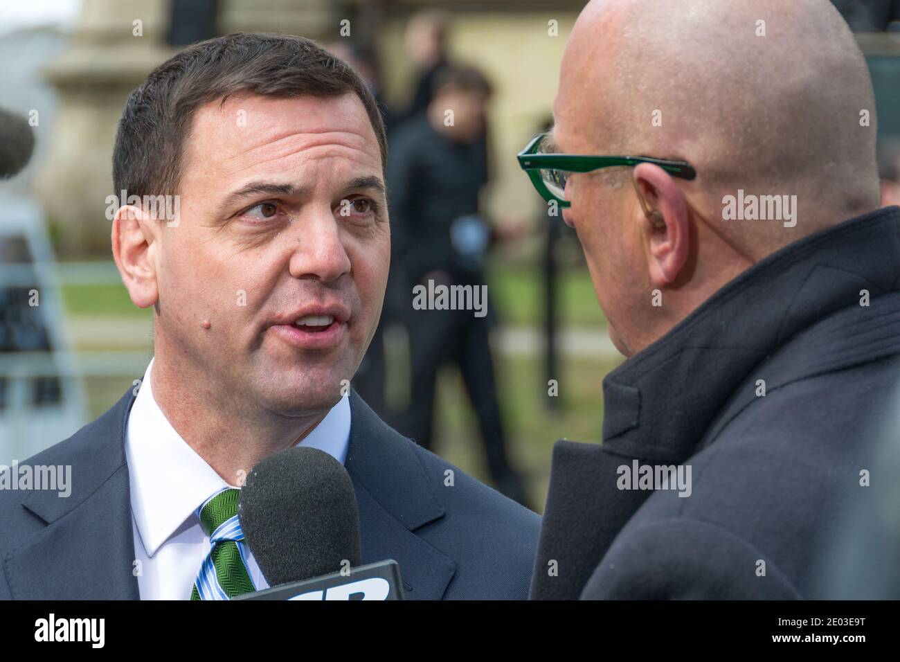 Tim Hudak, leader conservatore in Ontario, Canada. Scene del funerale di Stato per Jim Flaherty, Toronto, Canada-Aprile 2014 Foto Stock