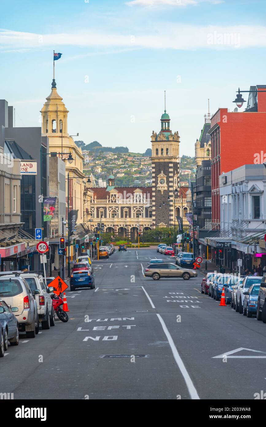Vista al tramonto della stazione ferroviaria di Dunedin, Nuova Zelanda Foto Stock