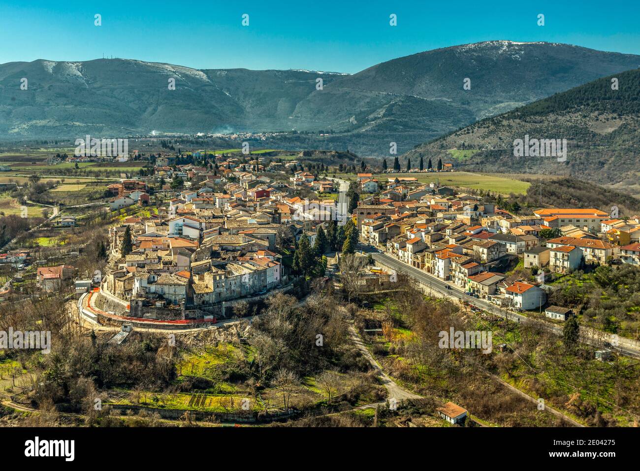 Veduta aerea di Corfinio, antica capitale della Lega Italica. Abruzzo, Italia, Europa Foto Stock