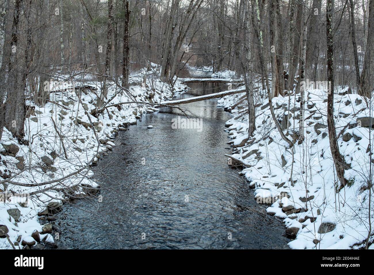 È lunga 10.6 miglia. Situato nel sud del New Hampshire, USA, è un affluente del fiume Souhegan e scorre nel fiume Merrimack, e infine t Foto Stock