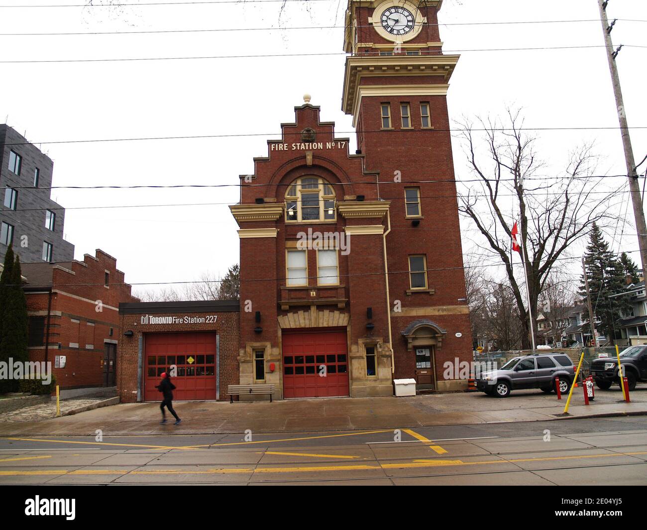 Vita su Queen Street Toronto Foto Stock