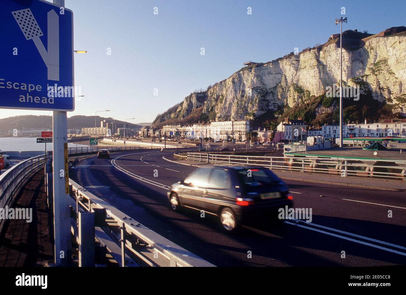 Gran Bretagna /Kent/ dover / arrivo in autostrada per il Lungomare e Cliff Foto Stock