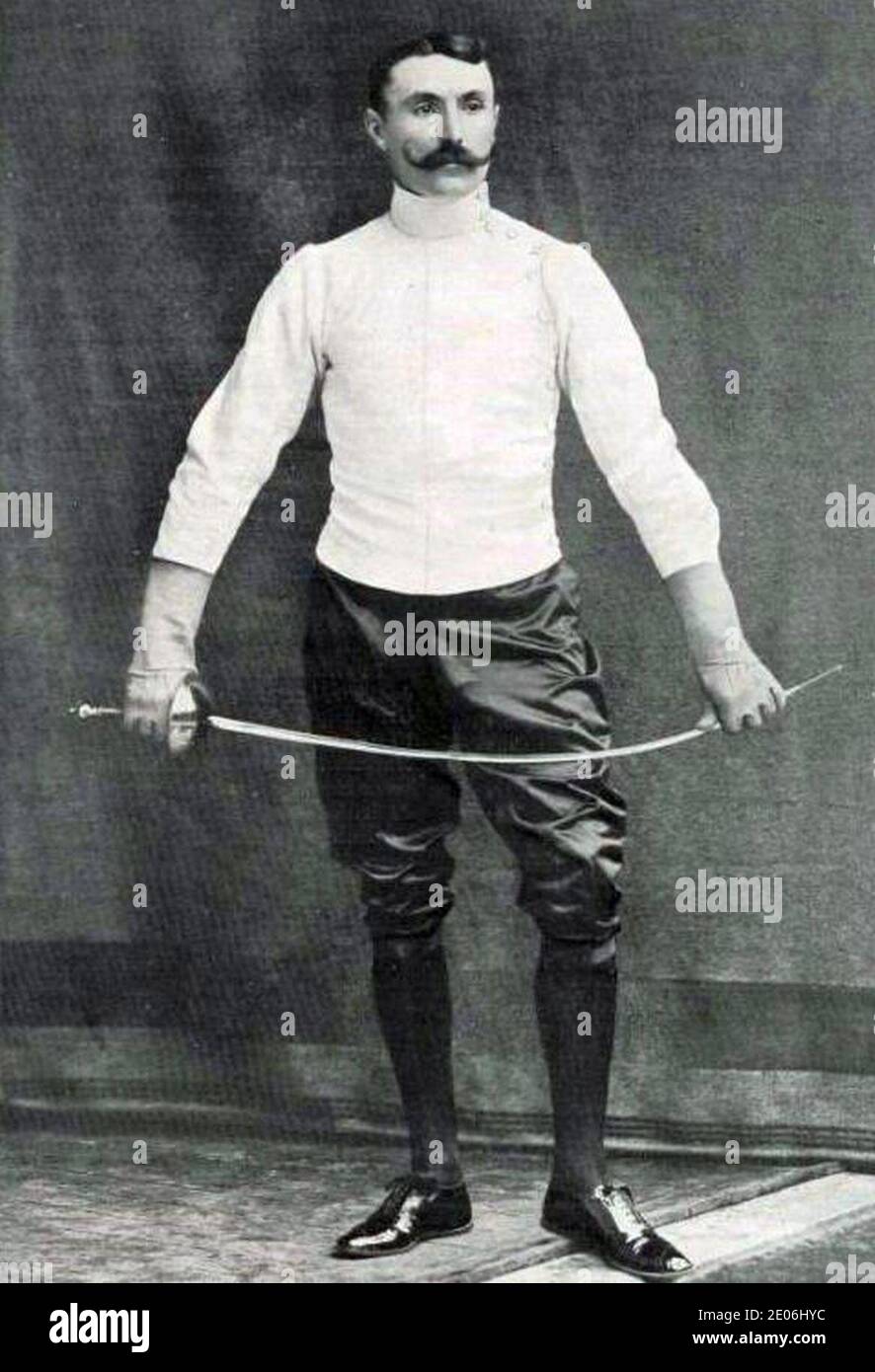 Le capitaine Georges de la Falaise, vainqueur de l'officieux championnat du monde d'épée en avril 1899. Foto Stock