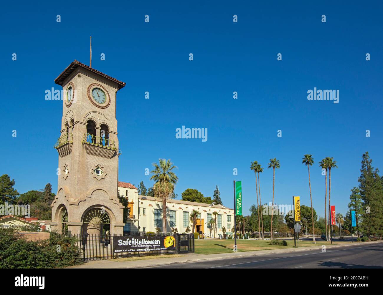 California, Bakersfield, Kern County Museum, Beale Memorial Clock Tower Foto Stock