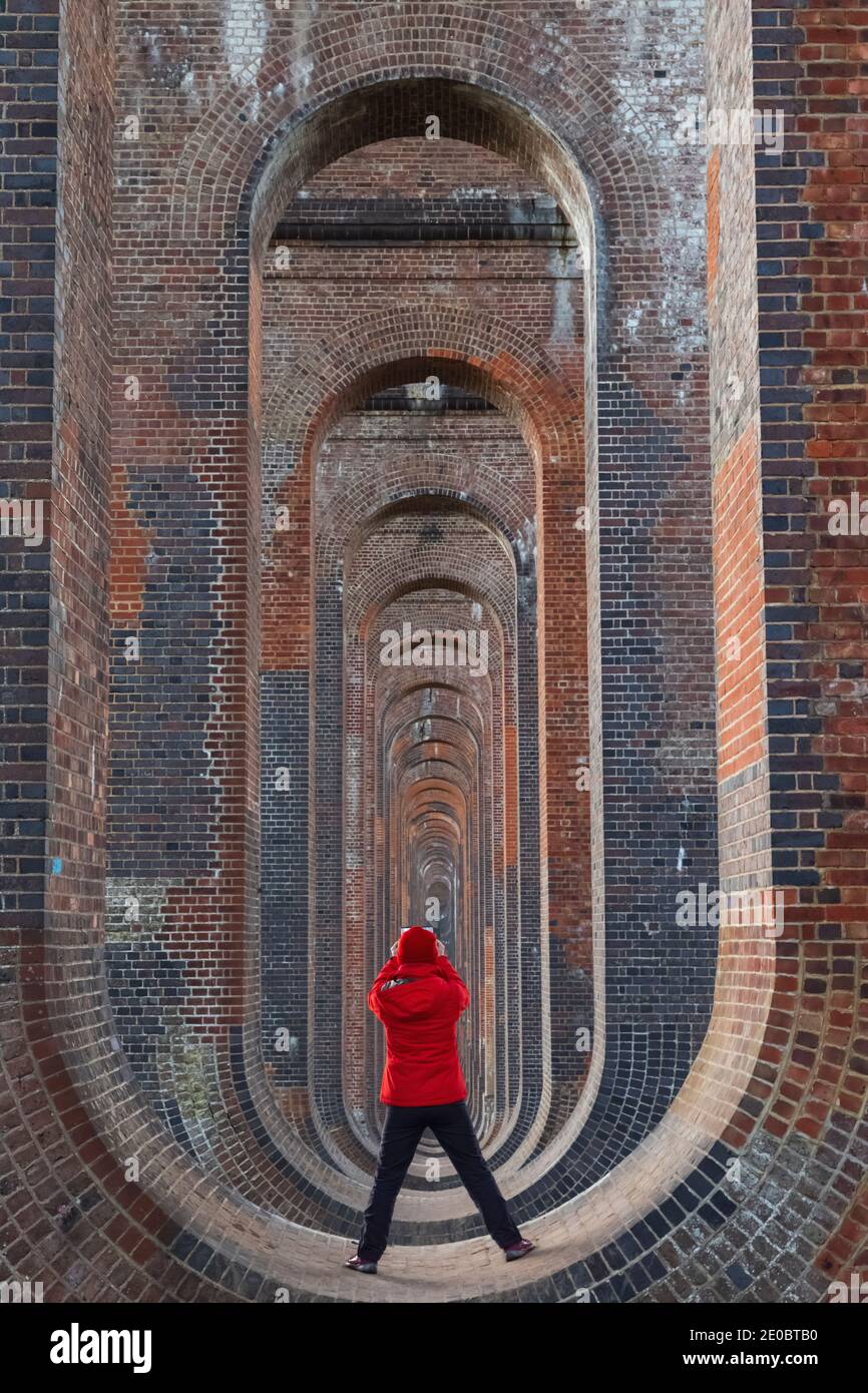 Inghilterra, East Sussex, Balcombe, il viadotto ferroviario vittoriano aka Ouse Valley Viadotto sulla Londra a Brighton Railway Foto Stock