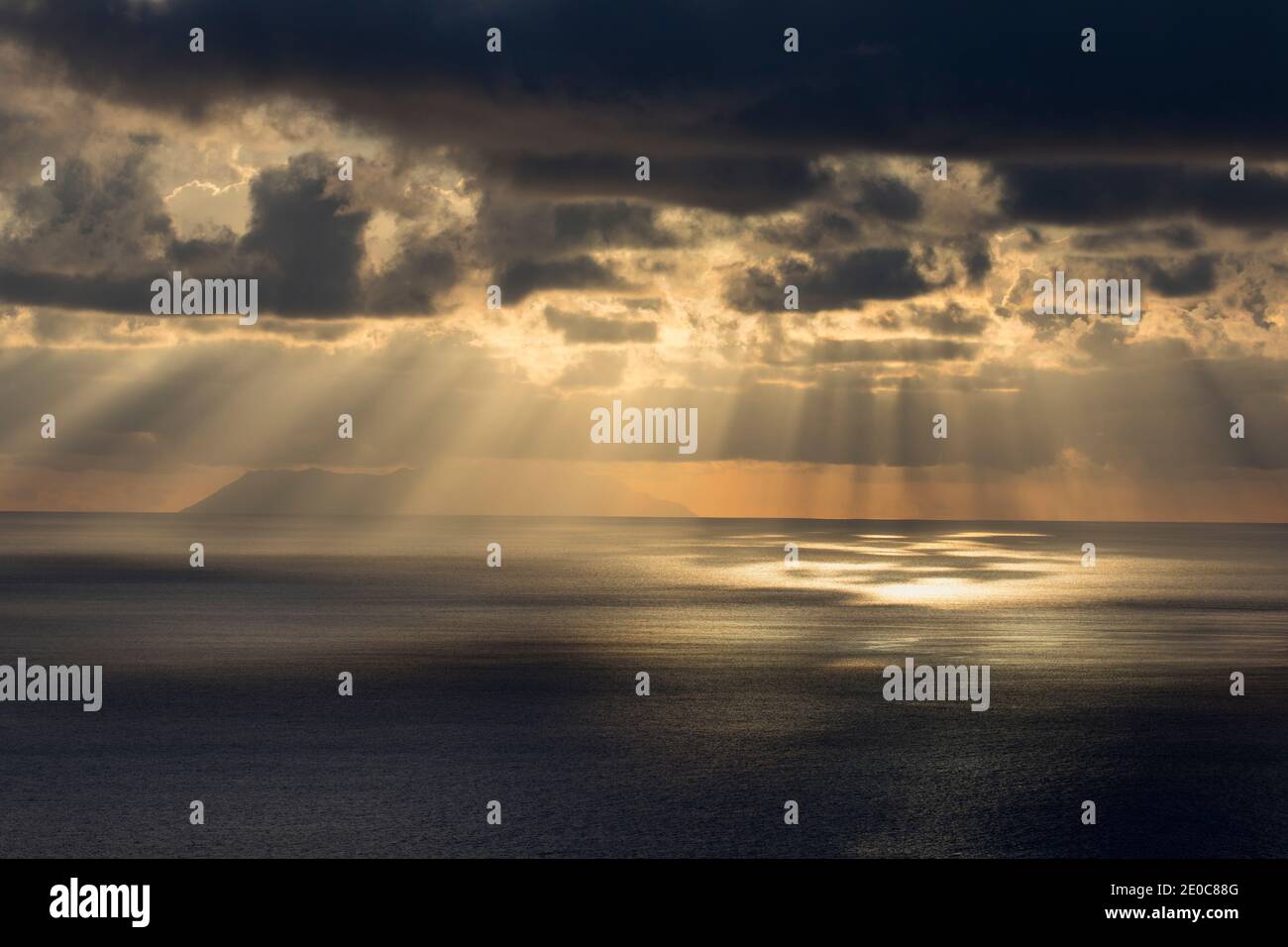 La Digue; Tramonto da Belle View; Seychelles Foto Stock