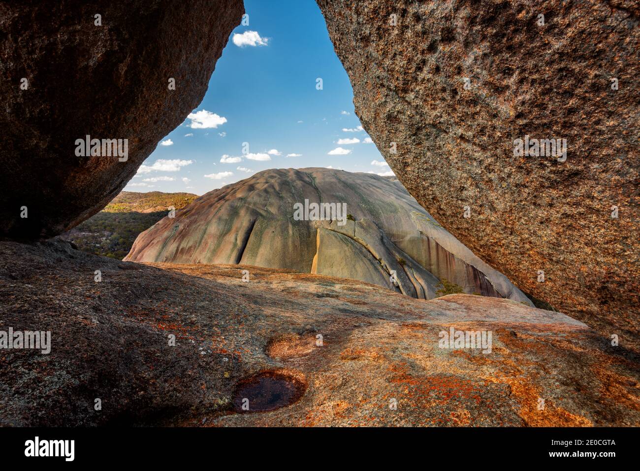 Pyramid Rock è una caratteristica spettacolare del parco nazionale di Girraween. Foto Stock