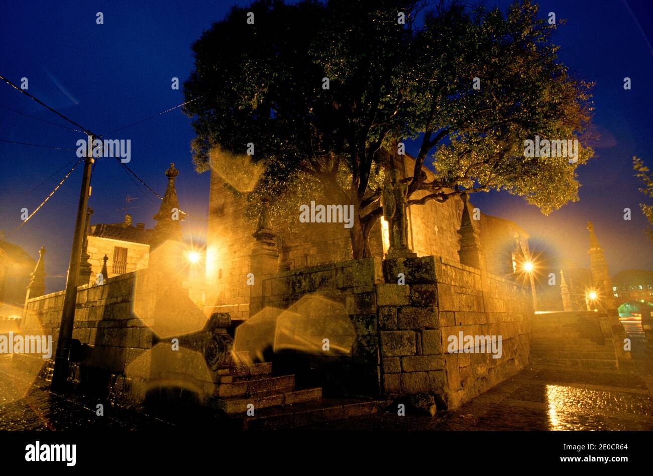 Spagna/ Spagna settentrionale/Galizia/ Villaggio chiamato Cambados con antiche barrette bianche in granite. Foto Stock