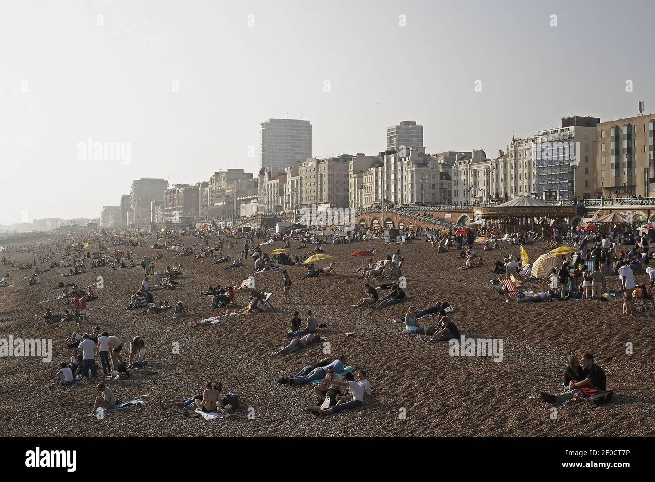GRAN BRETAGNA / Inghilterra / Brighton è uno dei Le più grandi e famose località balneari del Regno Unito la principale attrazione turistica è il ciottolo Foto Stock