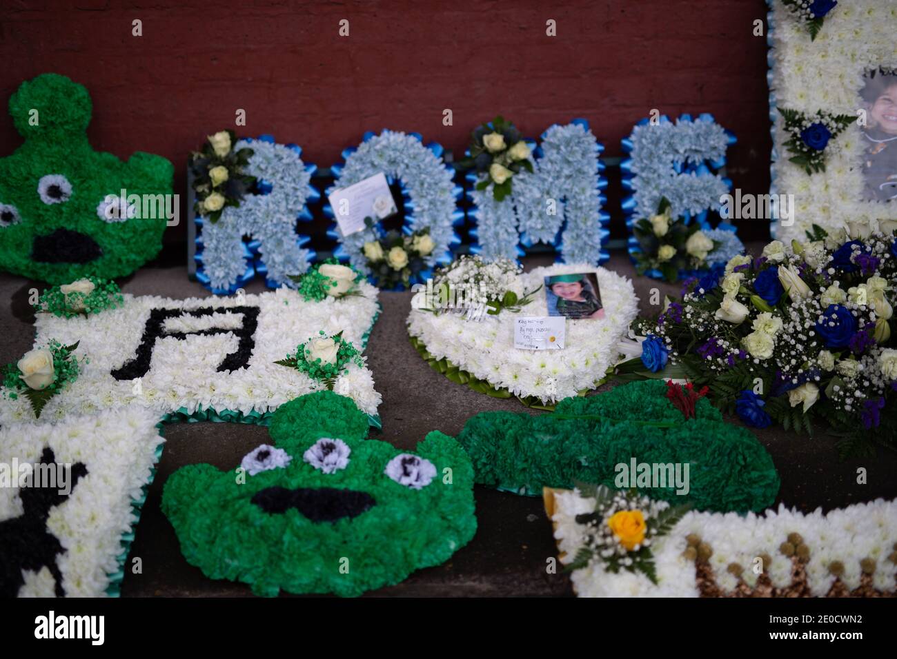 Collezione di fiori funebri Foto Stock