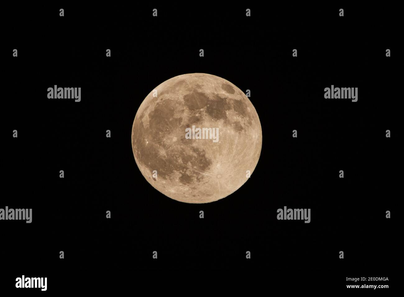 Luna piena sulla Cornovaglia Foto Stock