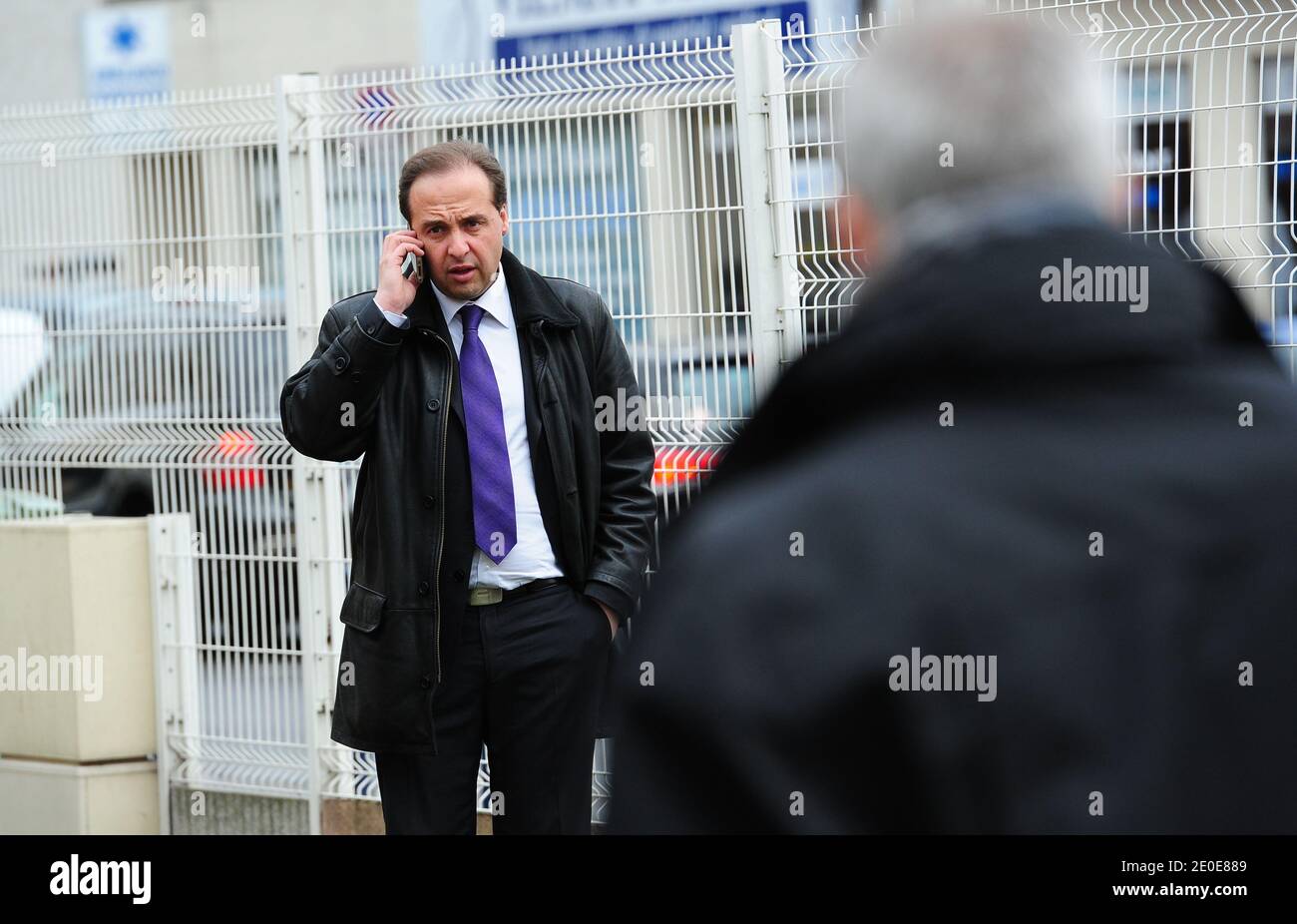 Il sindaco di Drancy Jean-Christophe Lagarde è raffigurato prima della visita della campagna di Nicolas Sarkozy a Drancy, fuori Parigi, Francia, il 10 aprile 2012. Foto di Mousse/ABACAPRESS.COM Foto Stock