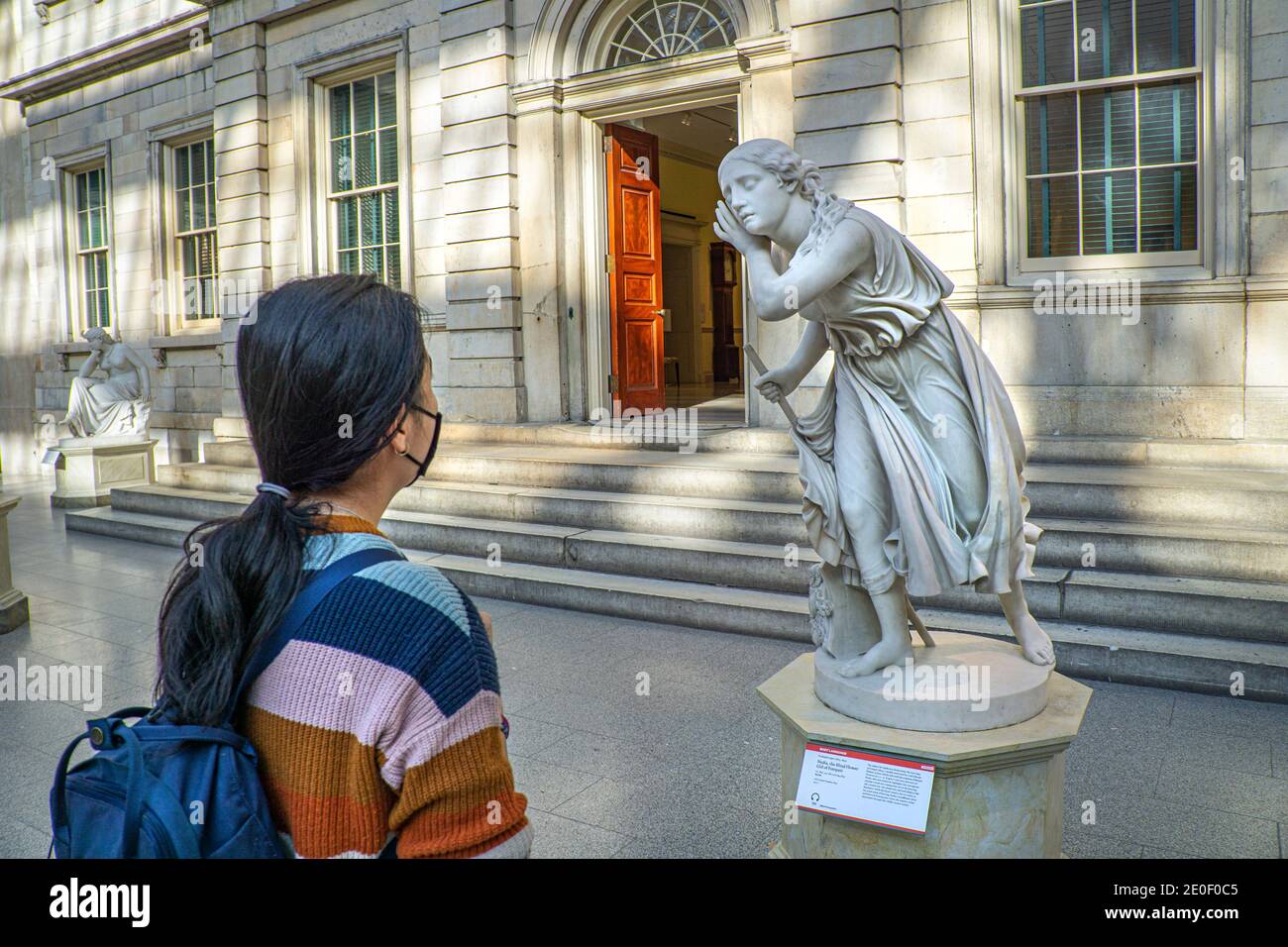 façade della Banca di filiale degli Stati Uniti, Ala americana, Metropolitan Museum of Art, New York City, New York, USA Foto Stock