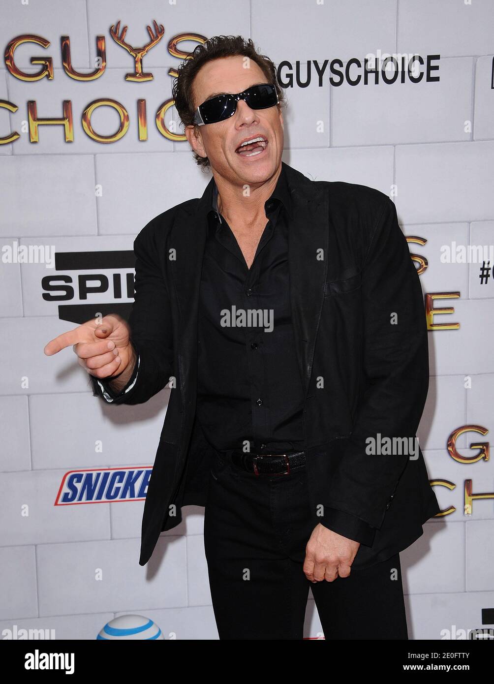 Jean-Claude Van Damme arriva il 2 giugno 2012 al Sesto premio annuale Guys Choice di Spike TV presso i Sony Pictures Studios di Los Angeles, California, USA. Foto di Lionel Hahn/ABACAPRESS.COM Foto Stock