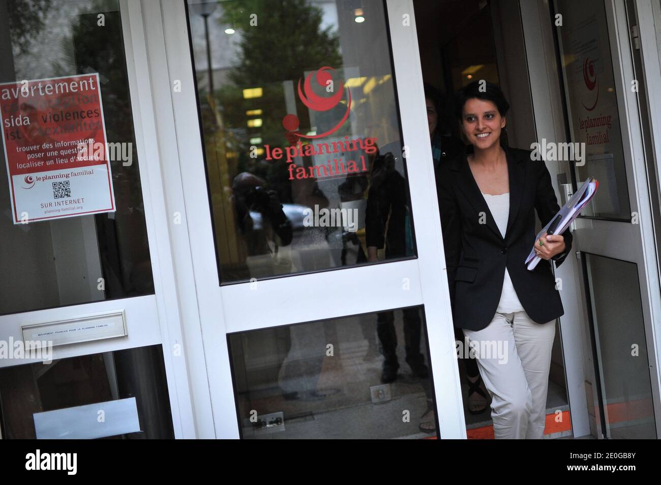 Il Ministro francese per i diritti della donna, Najat Vallaud-Belkacem, è stato raffigurato durante una visita a Parigi, in Francia, il 18 giugno 2012. Foto di Christophe Guibbaud/ABACAPRESS.COM Foto Stock