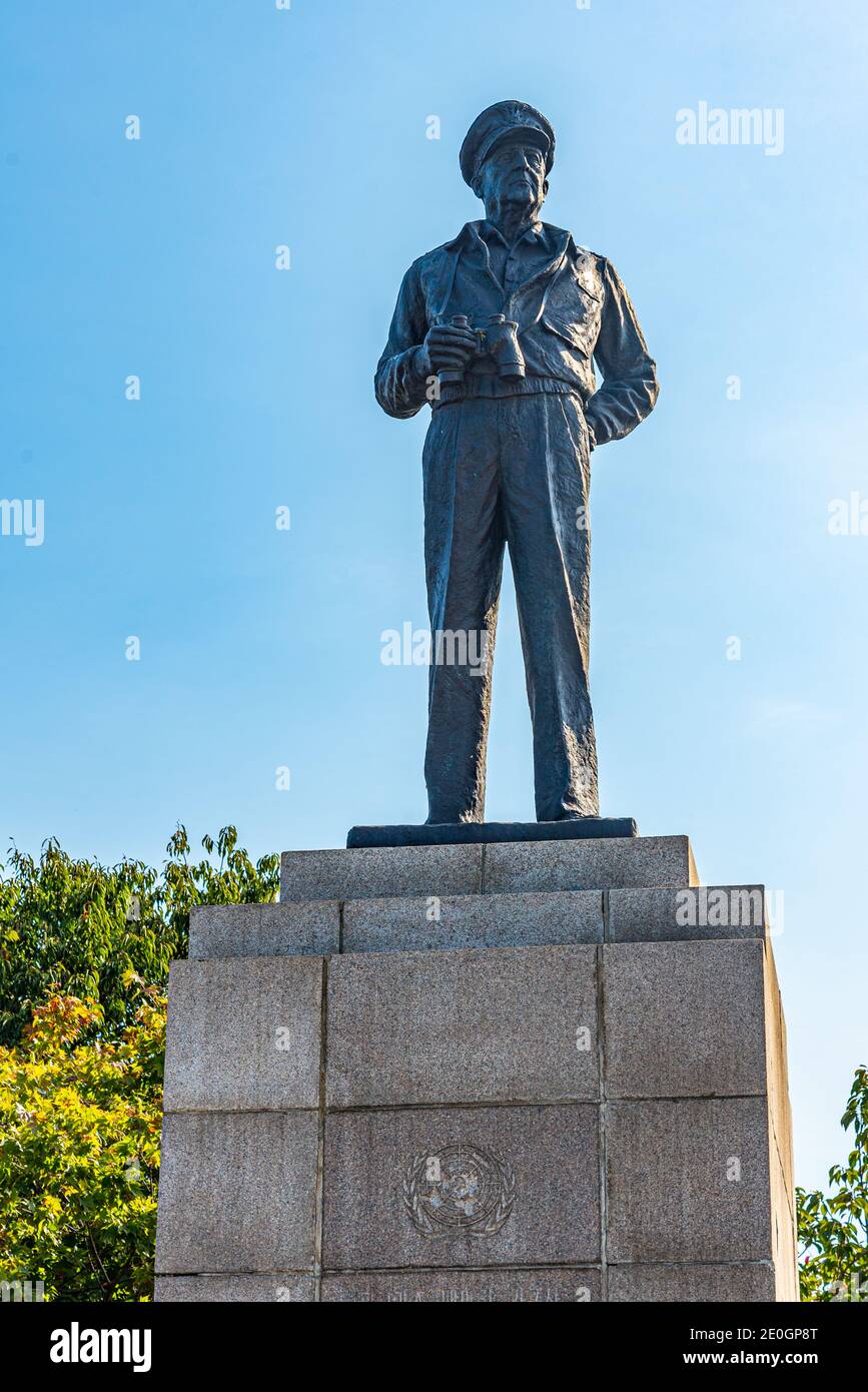 Statua di Douglas MacArthur a Incheon, Repubblica di Corea Foto Stock