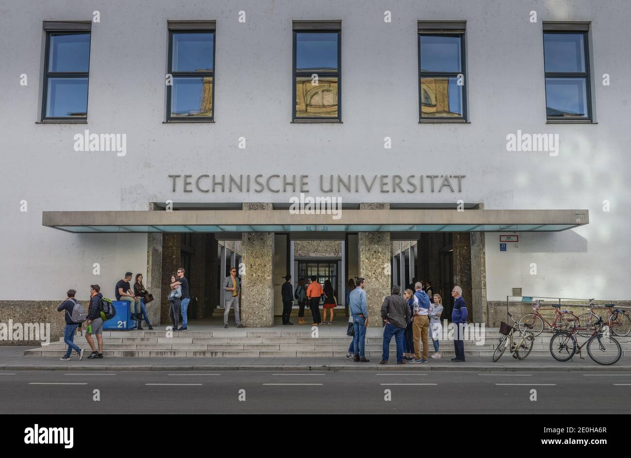 Technische Universitaet, Hauptgebaeude, Arcisstrasse, Monaco di Baviera, Deutschland Foto Stock