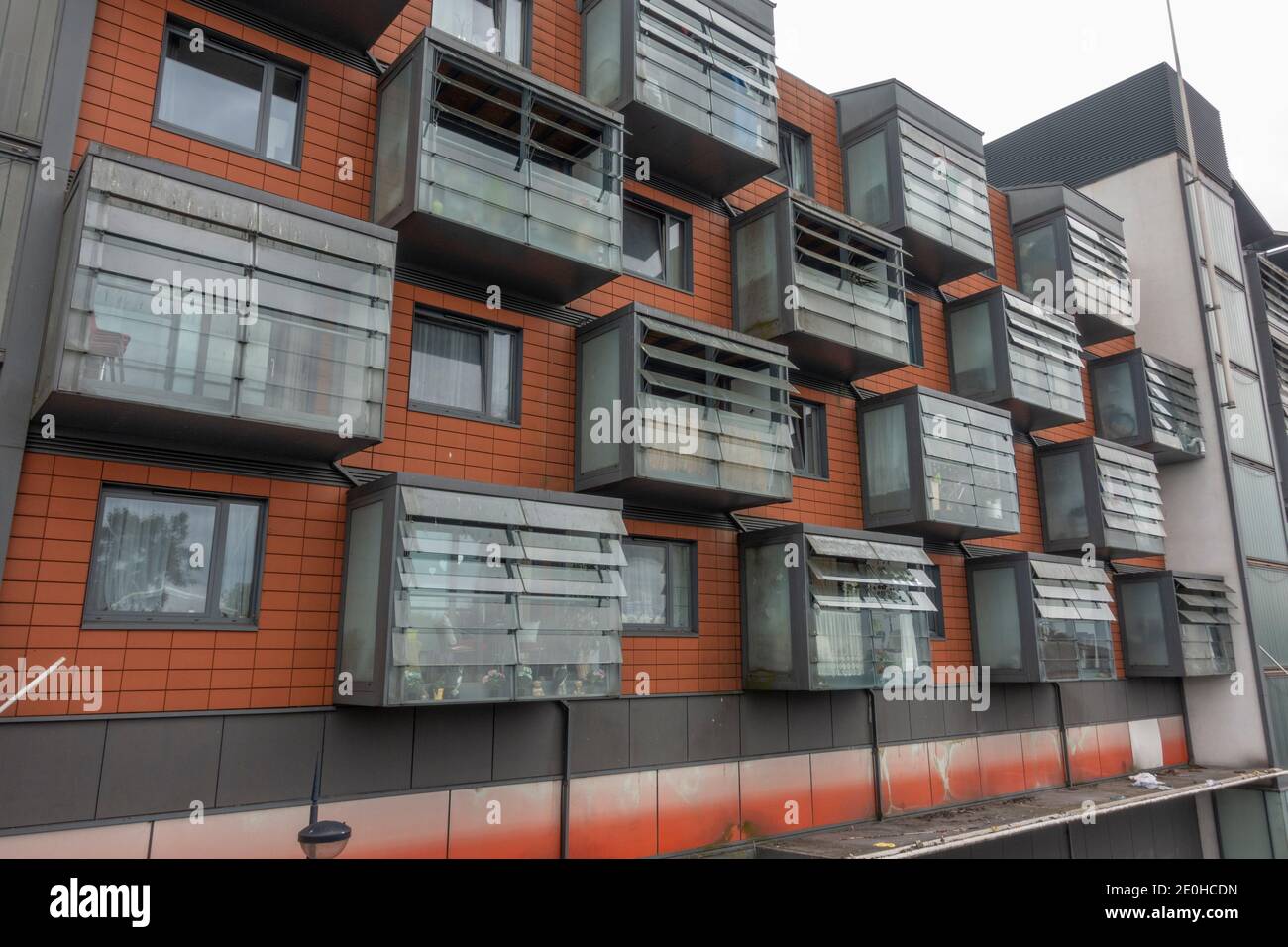 Appartamenti collegati ad un grande supermercato Sainsburys progettato da Chetwood Associates, Maidenhead, Berkshire, UK. Foto Stock