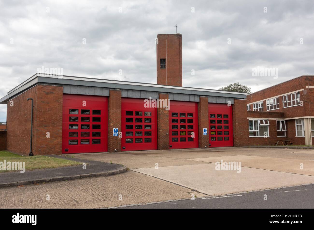 Stazione dei vigili del fuoco di Maidenhead (stazione RBFRS 19) a Maidenhead, Berkshire, Regno Unito. Foto Stock