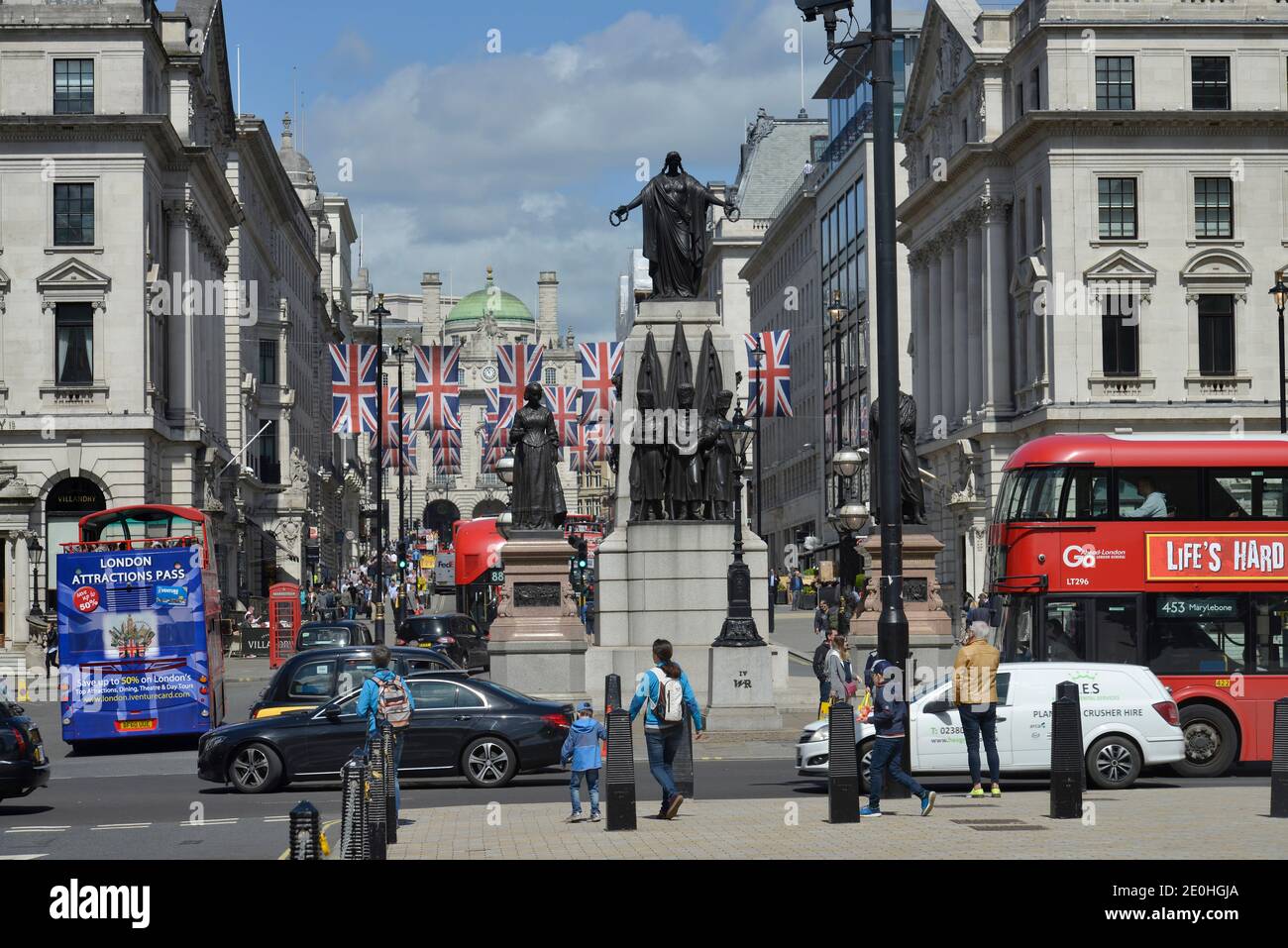 Regent St, Protezioni Guerra di Crimea Memorial, Waterloo Pl, Londra, Inghilterra, Grossbritannien Foto Stock