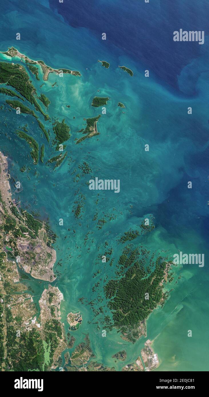 Aereo di Bai Tu Long Bay e Hạ Long Bay, Vietnam Foto Stock