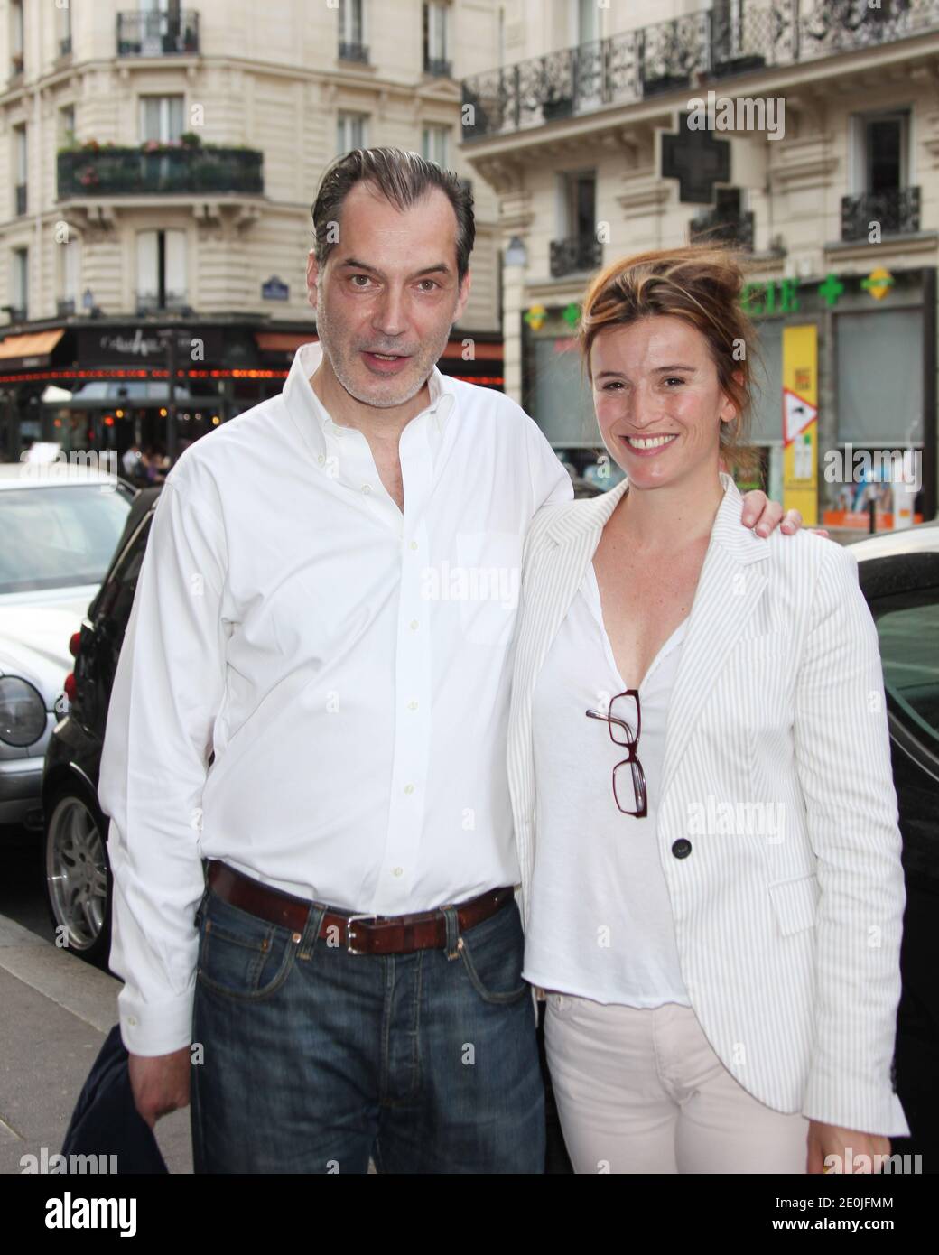 Samuel Labarthe e Agathe de la Boulaye partecipano alla prima del primo cortometraggio 'c'est Pas De Chance, Quoi !' Diretto da Helene Medigue a Parigi, Francia, il 28 giugno 2012. Foto di Denis Guignebourg/ABACAPRESS.COM Foto Stock