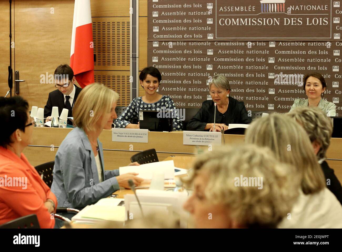 Najat Vallaud-Belkacem, ministro francese dei diritti della donna, partecipa ad un'audizione all'Assemblea nazionale, a Parigi, in Francia, il 18 luglio 2012. Foto di Stephane Lemouton/ABACAPRESS.COM Foto Stock