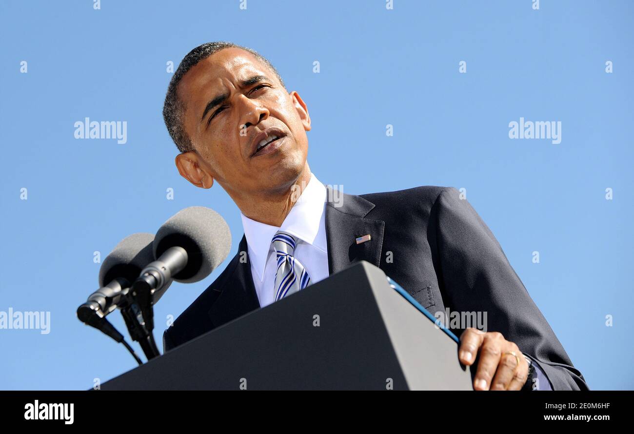 Il presidente Barack Obama parla al Pentagono per commemorare l'undicesimo anniversario dei 9-11 attacchi , ad Arlington, VA, USA il 11 settembre 2012. Foto di Olivier Douliery/ABACAPRESS.COM Foto Stock